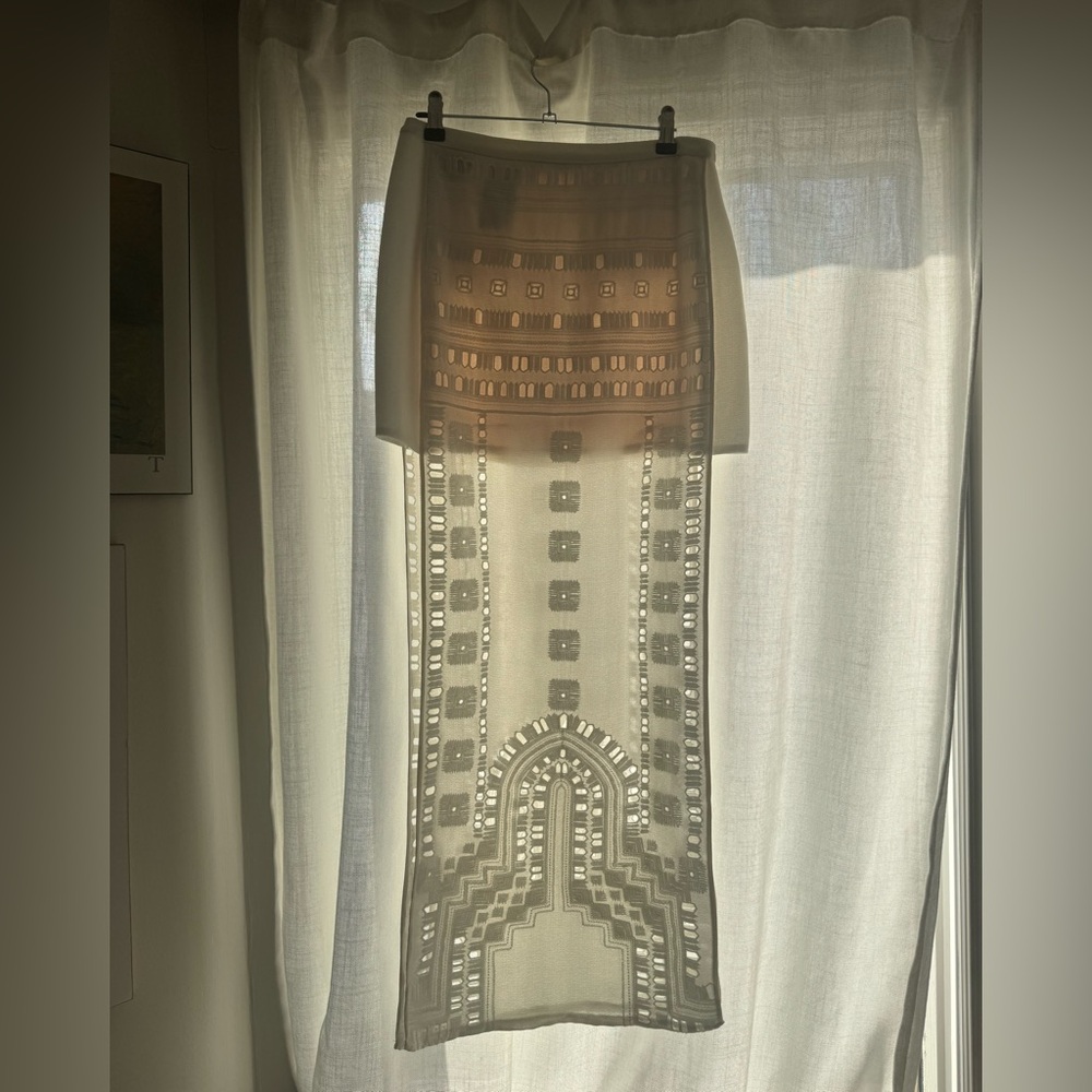 BCBGMAXAZRIA Runway Ivey Woven Panel Maxi Skirt - in ivory - Size 4